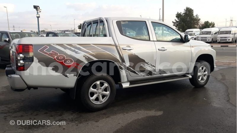 Big with watermark mitsubishi l200 cabo delgado import dubai 6830