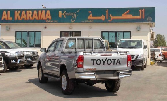 Tenga Imported Toyota Hilux Zvimwe Mota in Import - Dubai in Cabo Delgado Tenga Imported Toyota Hilux Zvimwe Mota in Import - Dubai in Cabo Delgado