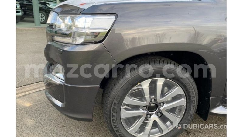 Big with watermark toyota land cruiser cabo delgado import dubai 6849