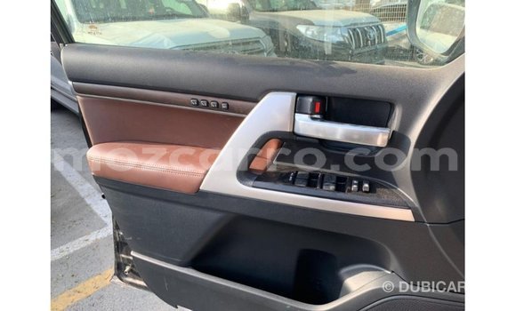 Comprar Importar Toyota Land Cruiser Preto Carro em Import - Dubai em Cabo Delgado Comprar Importar Toyota Land Cruiser Preto Carro em Import - Dubai em Cabo Delgado