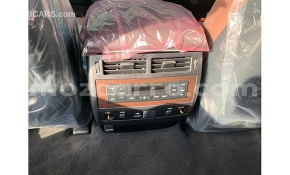 Comprar Importar Toyota Land Cruiser Preto Carro em Import - Dubai em Cabo Delgado Comprar Importar Toyota Land Cruiser Preto Carro em Import - Dubai em Cabo Delgado