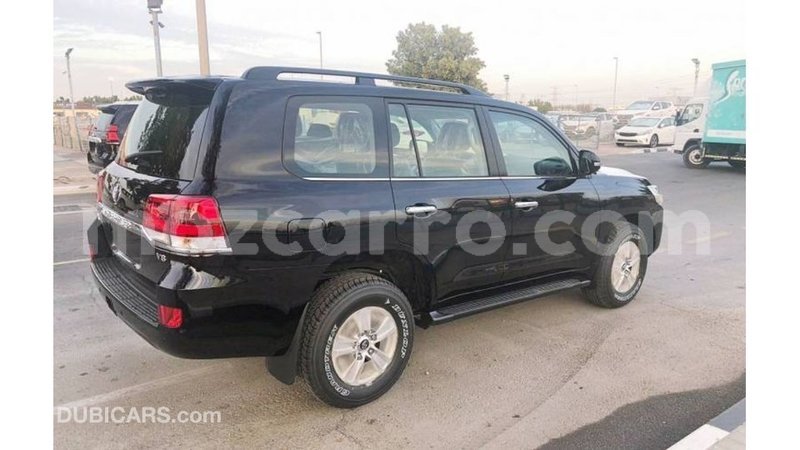 Big with watermark toyota land cruiser cabo delgado import dubai 6875