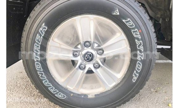 Tenga Imported Toyota Land Cruiser Nhema Mota in Import - Dubai in Cabo Delgado Tenga Imported Toyota Land Cruiser Nhema Mota in Import - Dubai in Cabo Delgado