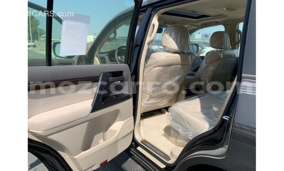 Comprar Importar Toyota Land Cruiser Preto Carro em Import - Dubai em Cabo Delgado Comprar Importar Toyota Land Cruiser Preto Carro em Import - Dubai em Cabo Delgado