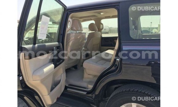 Comprar Importar Toyota Land Cruiser Preto Carro em Import - Dubai em Cabo Delgado Comprar Importar Toyota Land Cruiser Preto Carro em Import - Dubai em Cabo Delgado