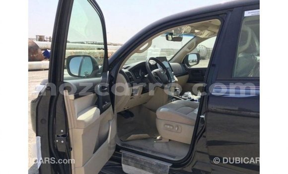 Comprar Importar Toyota Land Cruiser Preto Carro em Import - Dubai em Cabo Delgado Comprar Importar Toyota Land Cruiser Preto Carro em Import - Dubai em Cabo Delgado