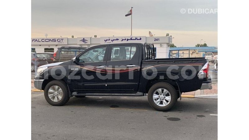 Big with watermark toyota hilux cabo delgado import dubai 6880