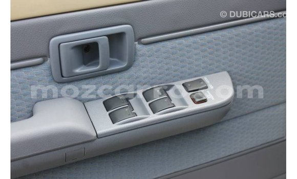 Comprar Importar Toyota Land Cruiser Bege Carro em Import - Dubai em Cabo Delgado Comprar Importar Toyota Land Cruiser Bege Carro em Import - Dubai em Cabo Delgado