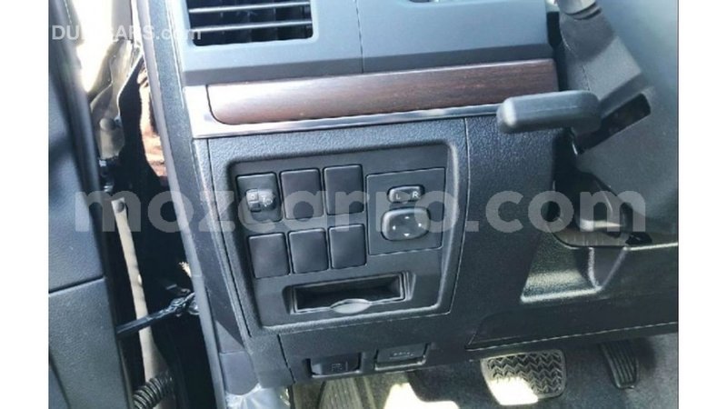 Big with watermark toyota land cruiser cabo delgado import dubai 6887