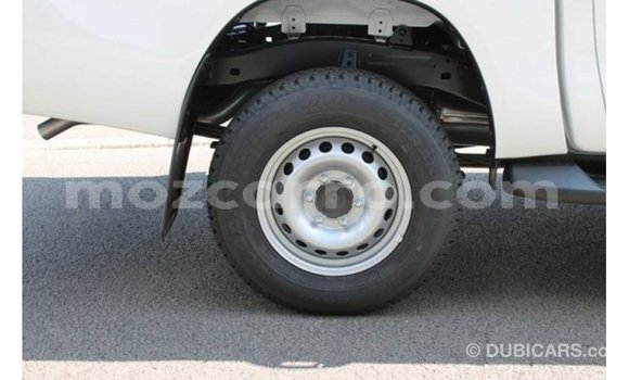 Comprar Importar Toyota Hilux Branco Carro em Import - Dubai em Cabo Delgado Comprar Importar Toyota Hilux Branco Carro em Import - Dubai em Cabo Delgado