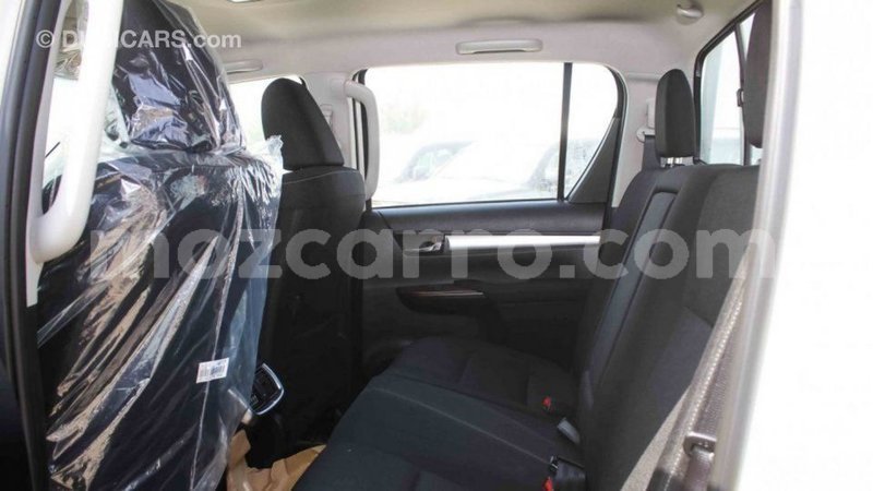 Big with watermark toyota hilux cabo delgado import dubai 6900