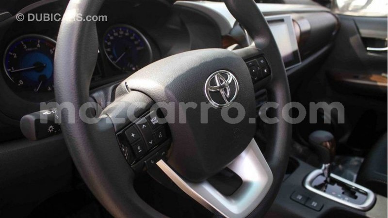 Big with watermark toyota hilux cabo delgado import dubai 6900