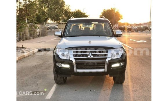 Buy Import Mitsubishi Pajero Black Car in Import - Dubai in Cabo Delgado Buy Import Mitsubishi Pajero Black Car in Import - Dubai in Cabo Delgado