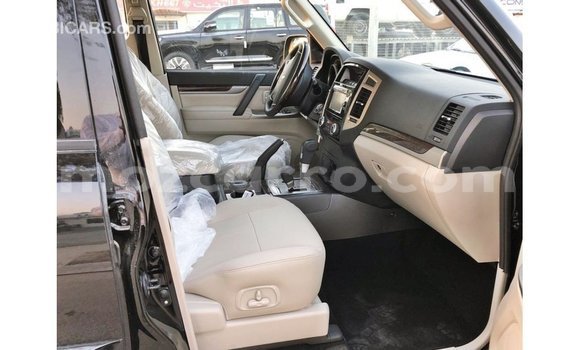 Buy Import Mitsubishi Pajero Black Car in Import - Dubai in Cabo Delgado Buy Import Mitsubishi Pajero Black Car in Import - Dubai in Cabo Delgado
