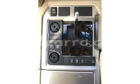 Comprar Importar Toyota Land Cruiser De outros Carro em Import - Dubai em Cabo Delgado Comprar Importar Toyota Land Cruiser De outros Carro em Import - Dubai em Cabo Delgado