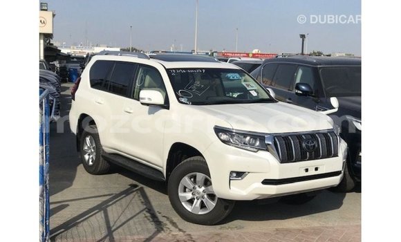 Comprar Importar Toyota Prado Branco Carro em Import - Dubai em Cabo Delgado Comprar Importar Toyota Prado Branco Carro em Import - Dubai em Cabo Delgado