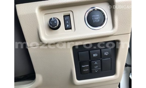 Comprar Importar Toyota Prado Branco Carro em Import - Dubai em Cabo Delgado Comprar Importar Toyota Prado Branco Carro em Import - Dubai em Cabo Delgado