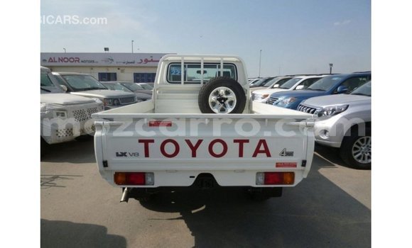 Buy Import Toyota Land Cruiser White Car in Import - Dubai in Cabo Delgado Buy Import Toyota Land Cruiser White Car in Import - Dubai in Cabo Delgado