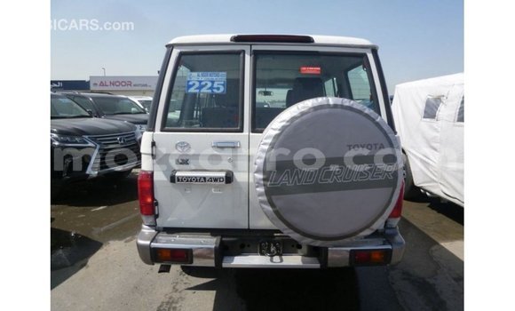 Buy Import Toyota Land Cruiser White Car in Import - Dubai in Cabo Delgado Buy Import Toyota Land Cruiser White Car in Import - Dubai in Cabo Delgado