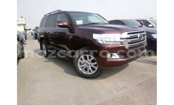 Tenga Imported Toyota Land Cruiser Zvimwe Mota in Import - Dubai in Cabo Delgado Tenga Imported Toyota Land Cruiser Zvimwe Mota in Import - Dubai in Cabo Delgado