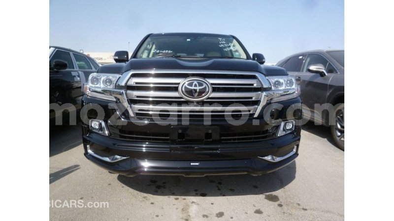 Big with watermark toyota land cruiser cabo delgado import dubai 6922