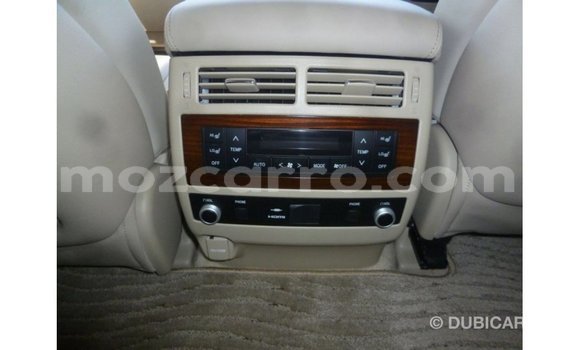 Comprar Importar Toyota Land Cruiser Preto Carro em Import - Dubai em Cabo Delgado Comprar Importar Toyota Land Cruiser Preto Carro em Import - Dubai em Cabo Delgado