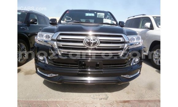 Comprar Importar Toyota Land Cruiser Preto Carro em Import - Dubai em Cabo Delgado Comprar Importar Toyota Land Cruiser Preto Carro em Import - Dubai em Cabo Delgado