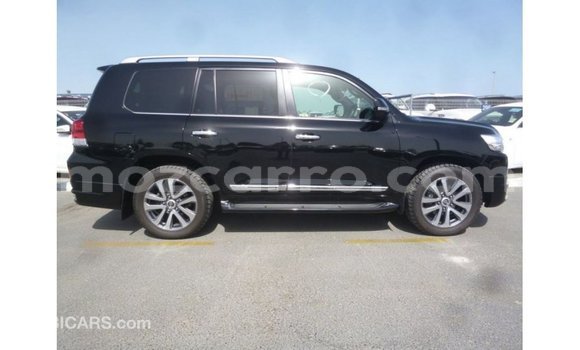 Comprar Importar Toyota Land Cruiser Preto Carro em Import - Dubai em Cabo Delgado Comprar Importar Toyota Land Cruiser Preto Carro em Import - Dubai em Cabo Delgado