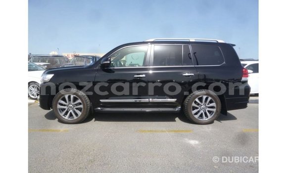 Comprar Importar Toyota Land Cruiser Preto Carro em Import - Dubai em Cabo Delgado Comprar Importar Toyota Land Cruiser Preto Carro em Import - Dubai em Cabo Delgado