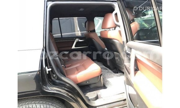 Tenga Imported Toyota Land Cruiser Nhema Mota in Import - Dubai in Cabo Delgado Tenga Imported Toyota Land Cruiser Nhema Mota in Import - Dubai in Cabo Delgado