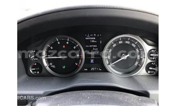 Comprar Importar Toyota Land Cruiser Branco Carro em Import - Dubai em Cabo Delgado Comprar Importar Toyota Land Cruiser Branco Carro em Import - Dubai em Cabo Delgado