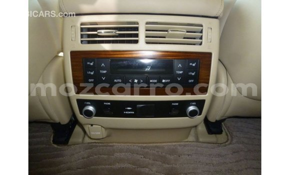 Nunua Imported Toyota Land Cruiser Nyeusi Gari ndani ya Import - Dubai nchini Cabo Delgado Nunua Imported Toyota Land Cruiser Nyeusi Gari ndani ya Import - Dubai nchini Cabo Delgado