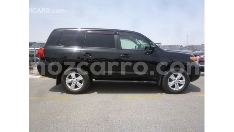 Big with watermark toyota land cruiser cabo delgado import dubai 6933