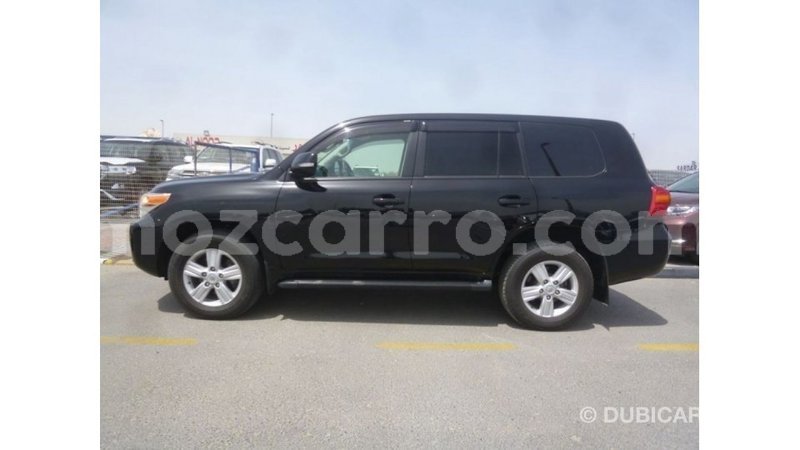 Big with watermark toyota land cruiser cabo delgado import dubai 6933