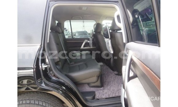 Nunua Imported Toyota Land Cruiser Nyeusi Gari ndani ya Import - Dubai nchini Cabo Delgado Nunua Imported Toyota Land Cruiser Nyeusi Gari ndani ya Import - Dubai nchini Cabo Delgado