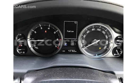 Tenga Imported Toyota Land Cruiser Chena Mota in Import - Dubai in Cabo Delgado Tenga Imported Toyota Land Cruiser Chena Mota in Import - Dubai in Cabo Delgado