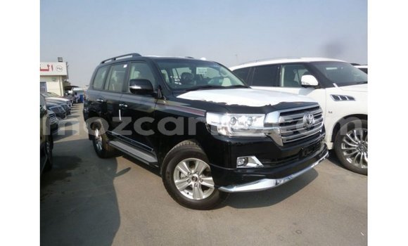 Nunua Imported Toyota Land Cruiser Nyeusi Gari ndani ya Import - Dubai nchini Cabo Delgado Nunua Imported Toyota Land Cruiser Nyeusi Gari ndani ya Import - Dubai nchini Cabo Delgado