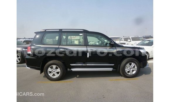 Nunua Imported Toyota Land Cruiser Nyeusi Gari ndani ya Import - Dubai nchini Cabo Delgado Nunua Imported Toyota Land Cruiser Nyeusi Gari ndani ya Import - Dubai nchini Cabo Delgado
