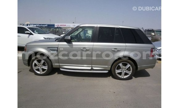 Tenga Imported Land Rover Range Rover Zvimwe Mota in Import - Dubai in Cabo Delgado Tenga Imported Land Rover Range Rover Zvimwe Mota in Import - Dubai in Cabo Delgado