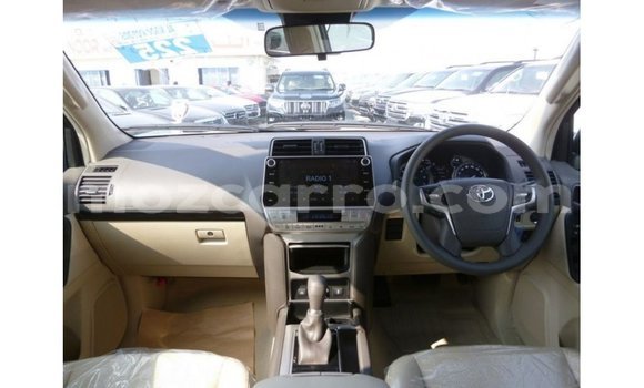Nunua Imported Toyota Prado Nyeupe Gari ndani ya Import - Dubai nchini Cabo Delgado Nunua Imported Toyota Prado Nyeupe Gari ndani ya Import - Dubai nchini Cabo Delgado