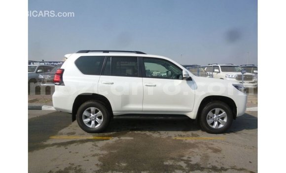 Nunua Imported Toyota Prado Nyeupe Gari ndani ya Import - Dubai nchini Cabo Delgado Nunua Imported Toyota Prado Nyeupe Gari ndani ya Import - Dubai nchini Cabo Delgado