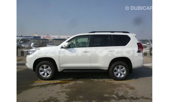 Nunua Imported Toyota Prado Nyeupe Gari ndani ya Import - Dubai nchini Cabo Delgado Nunua Imported Toyota Prado Nyeupe Gari ndani ya Import - Dubai nchini Cabo Delgado