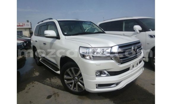 Buy Import Toyota Land Cruiser White Car in Import - Dubai in Cabo Delgado Buy Import Toyota Land Cruiser White Car in Import - Dubai in Cabo Delgado
