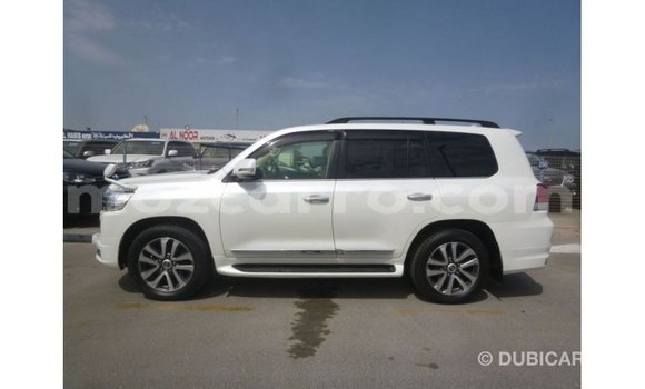 Buy Import Toyota Land Cruiser White Car in Import - Dubai in Cabo Delgado Buy Import Toyota Land Cruiser White Car in Import - Dubai in Cabo Delgado
