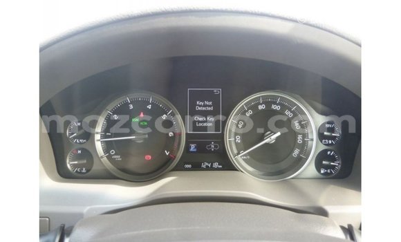 Buy Import Toyota Land Cruiser White Car in Import - Dubai in Cabo Delgado Buy Import Toyota Land Cruiser White Car in Import - Dubai in Cabo Delgado