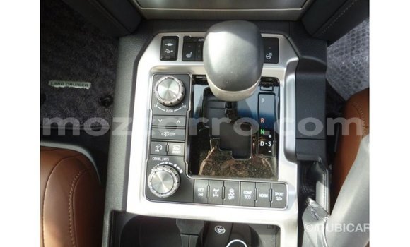 Tenga Imported Toyota Land Cruiser Chena Mota in Import - Dubai in Cabo Delgado Tenga Imported Toyota Land Cruiser Chena Mota in Import - Dubai in Cabo Delgado