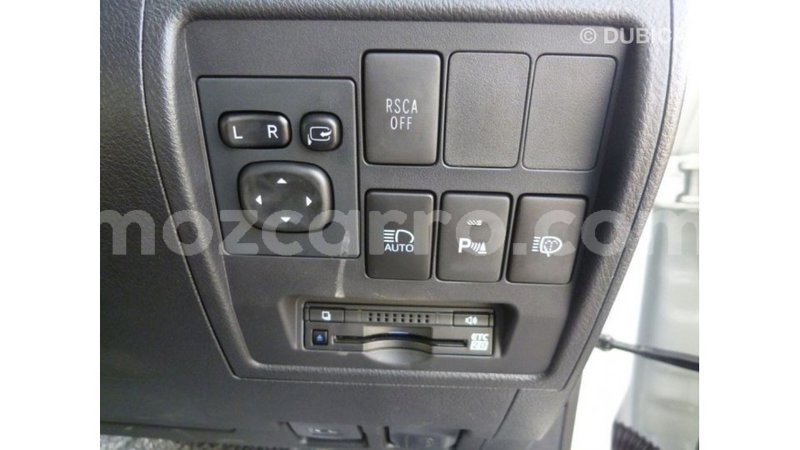 Big with watermark toyota land cruiser cabo delgado import dubai 6942