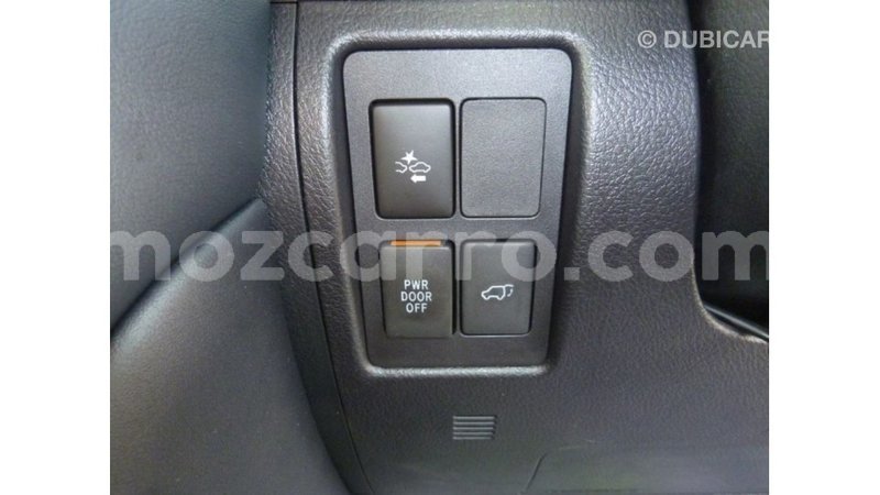 Big with watermark toyota land cruiser cabo delgado import dubai 6942