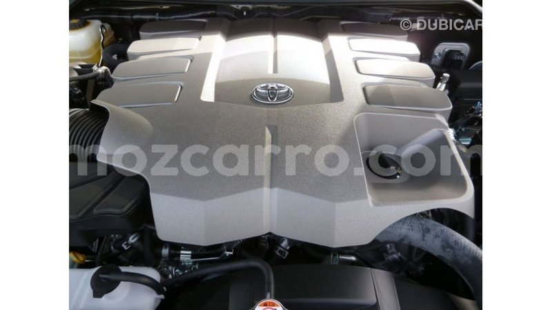 Big with watermark toyota land cruiser cabo delgado import dubai 6942