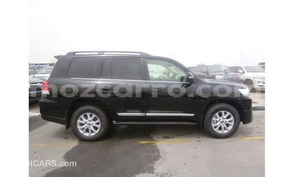 Nunua Imported Toyota Land Cruiser Nyeusi Gari ndani ya Import - Dubai nchini Cabo Delgado Nunua Imported Toyota Land Cruiser Nyeusi Gari ndani ya Import - Dubai nchini Cabo Delgado